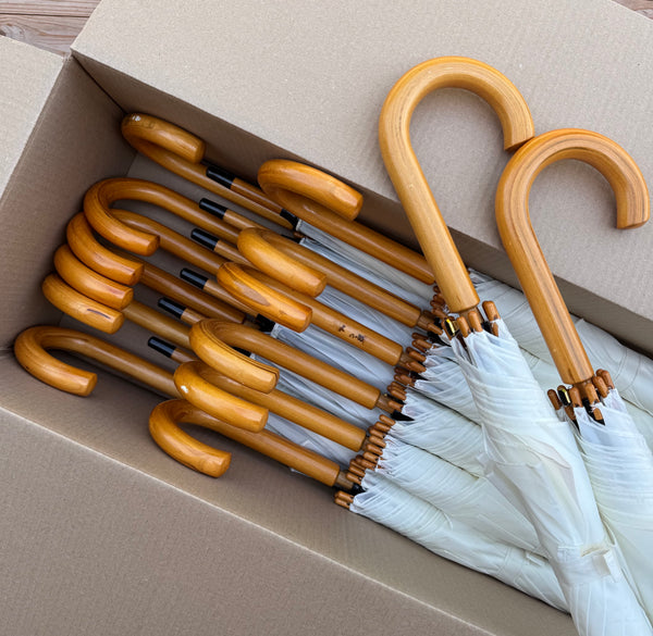 Ex Hire Package // Set of 20 Cream Woodstick Umbrellas #847