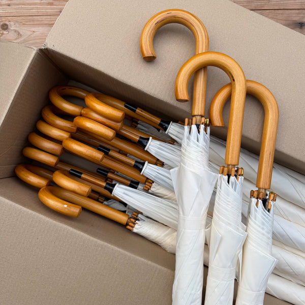 Ex Hire Package // Set of 25 Ivory Umbrellas #5455